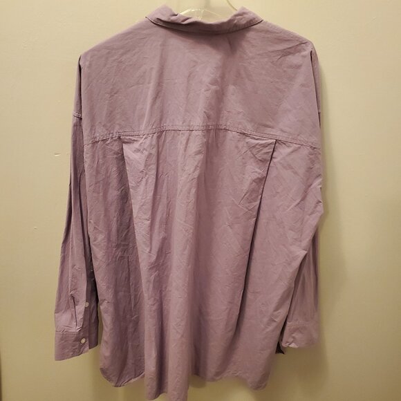Women's Madewell Blouse, Button, long Sleeve, Purple, Size L, Pocket on front. - Picture 3 of 4